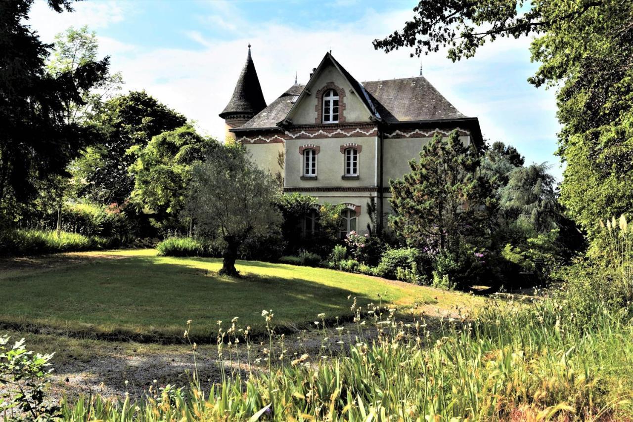 Chateau Coeur De Lion Chateauponsac Exterior photo